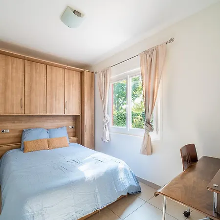 Le Paradis - Maison Avec Jacuzzi Holiday home